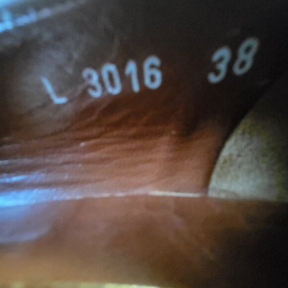 "BRUNO MAGLI "LEATHER, WOMEN'S HEELS (2" Pumps) - BLACK BROWN - Like New - Picture 8 of 14